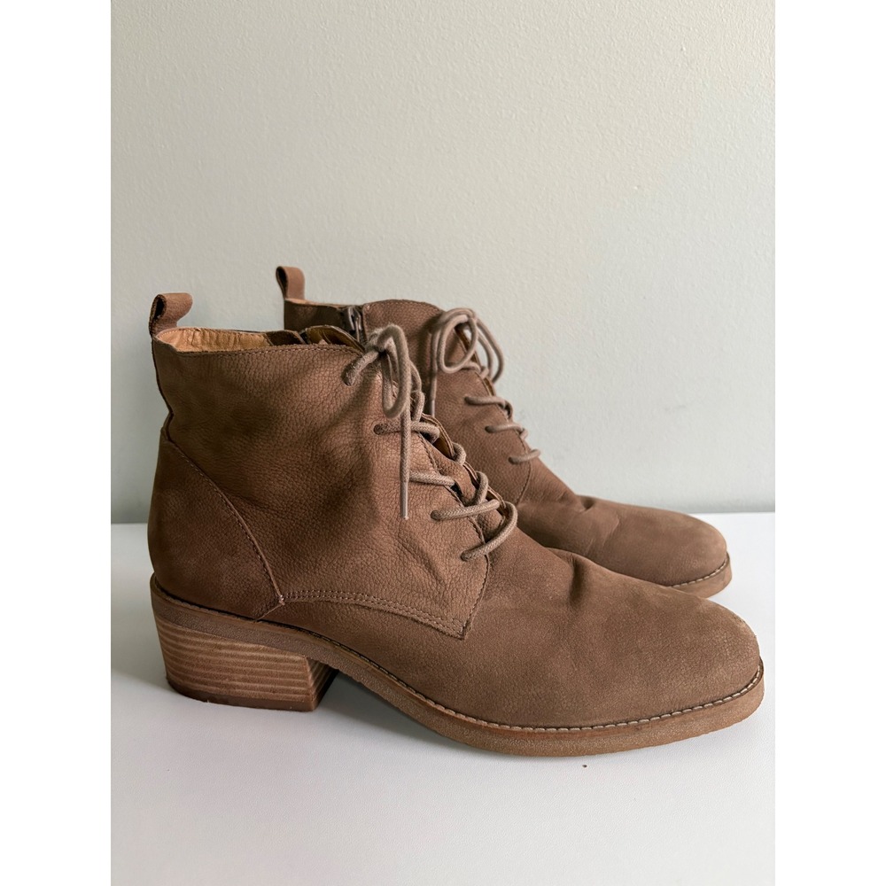 Brown Leather Lace-Up Ankle Boots Low Block Heel
